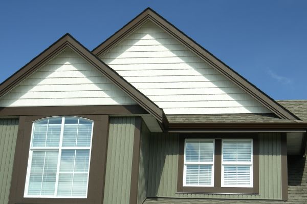 Cost of Vertical Vinyl Siding Repair in Allen
